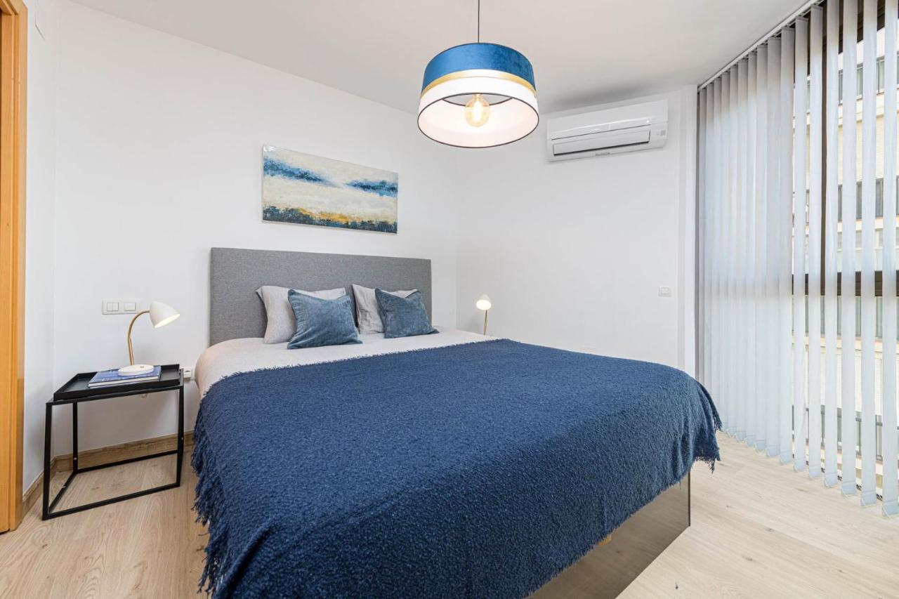 Mediterraneo Beach Apartment In Malaga By Solaga Holiday Homes Luaran gambar